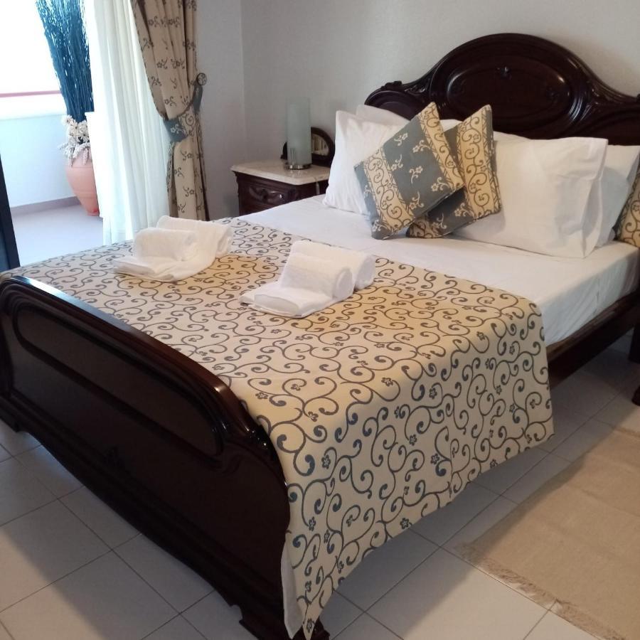 Palmeira Sol- 2 Bedrooms 300M From The Beach Ocean View ポルシェス エクステリア 写真