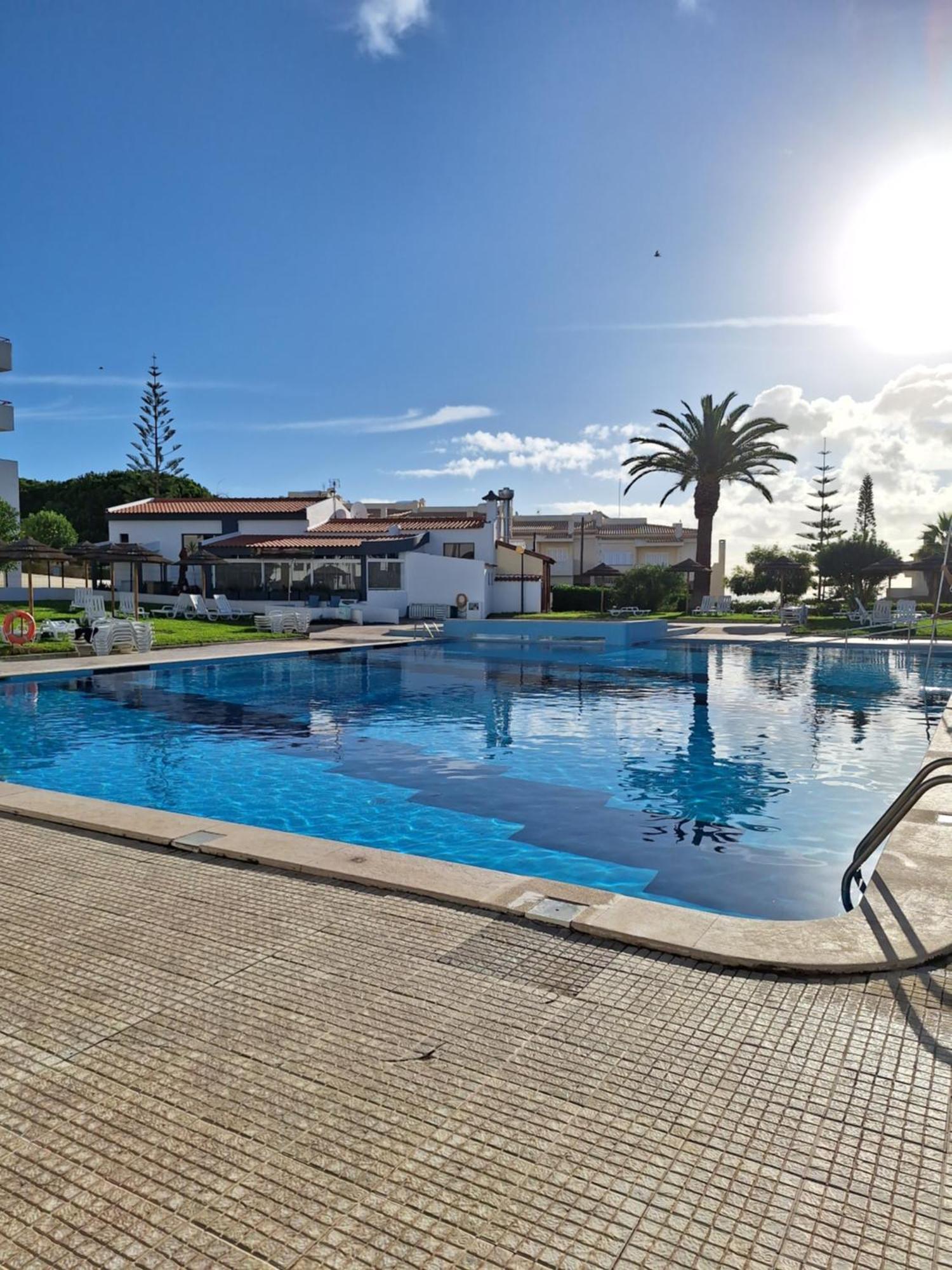 Palmeira Sol- 2 Bedrooms 300M From The Beach Ocean View ポルシェス エクステリア 写真